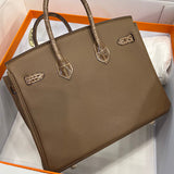 Elegant handbag styled for everyday wear