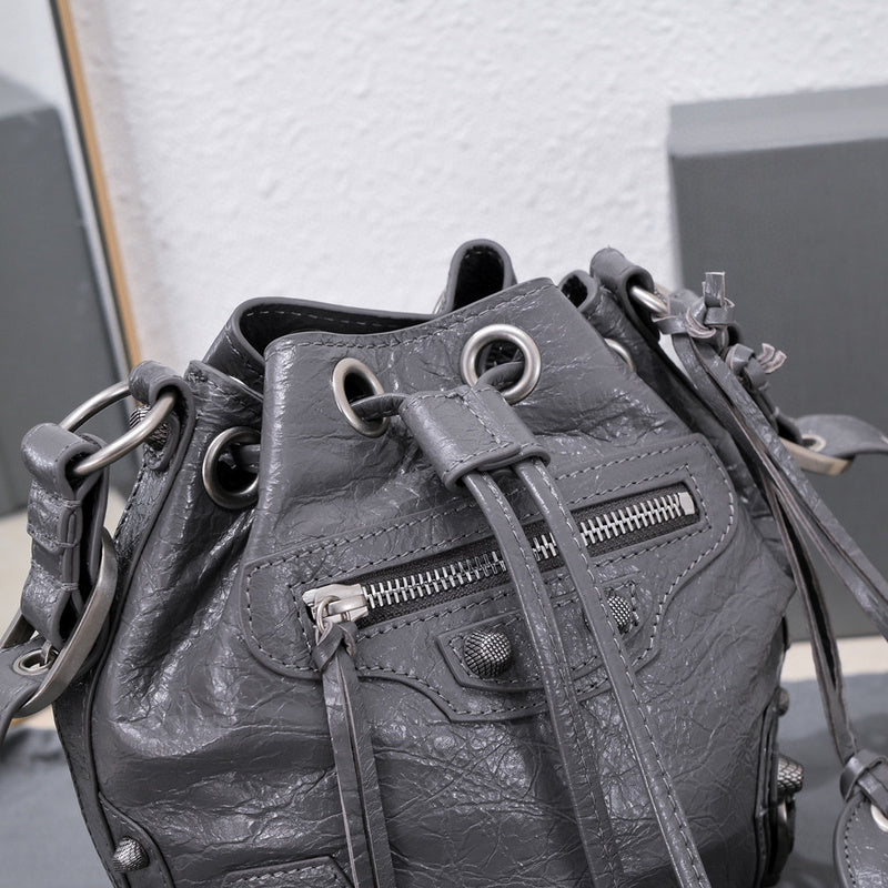 Zivas Charm Contemporary Flair Statement Handbag (Timeless Wardrobe Addition) – Styled Look 11