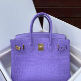 Close-up detail of balanced bag design