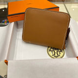 Side view of fluid structured handbag