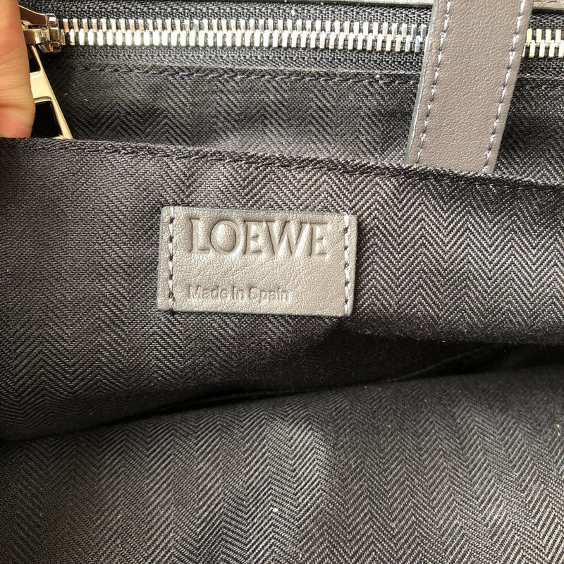 Ziva's Charm handbag – front view (33cm*44.5cm*16cm)