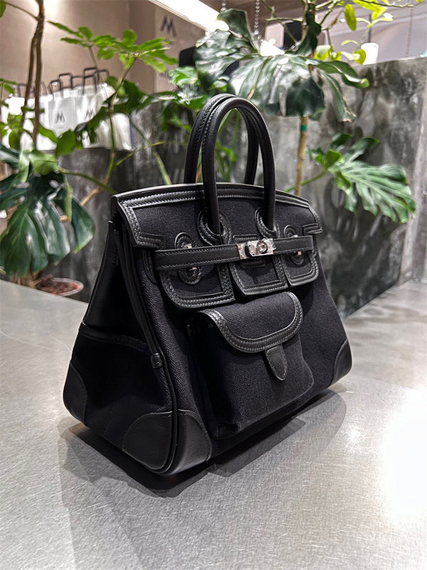  tailored carryall bag detail view showing craftsmanship 8