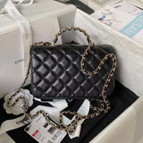 Zivas Charm Versatile Design Luxury Handbag (Contemporary Shape Language) – Detail View
