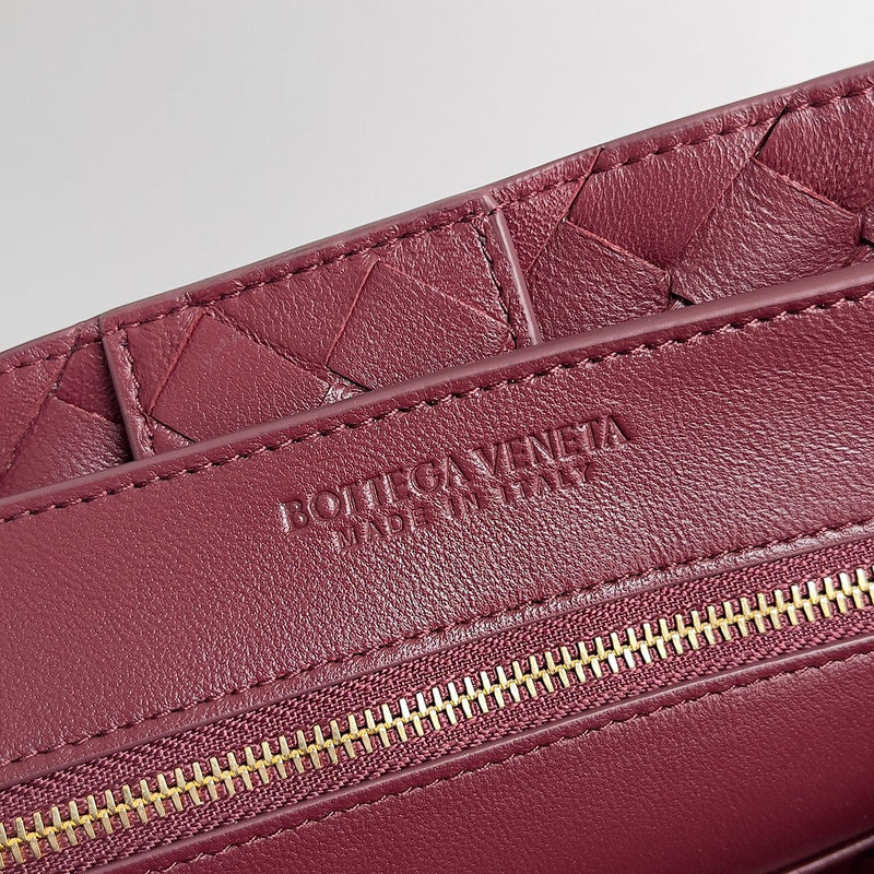 Contemporary Faux Leather Handbag - Chic Everyday Appeal | Women's Luxury Handbag #1586 - back view (image 4) of designer-inspired handbag