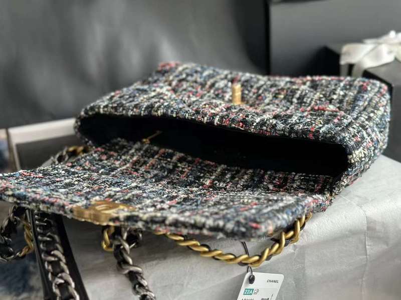 Zivas Charm Classic Sensibility Everyday Handbag (Designer-Inspired Craftsmanship) – Full Silhouette