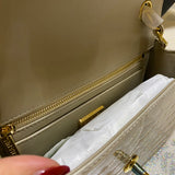  mid purse view 7