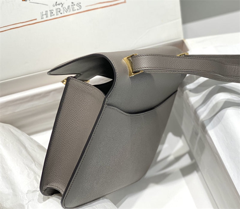 Streamlined bag shown from front angle