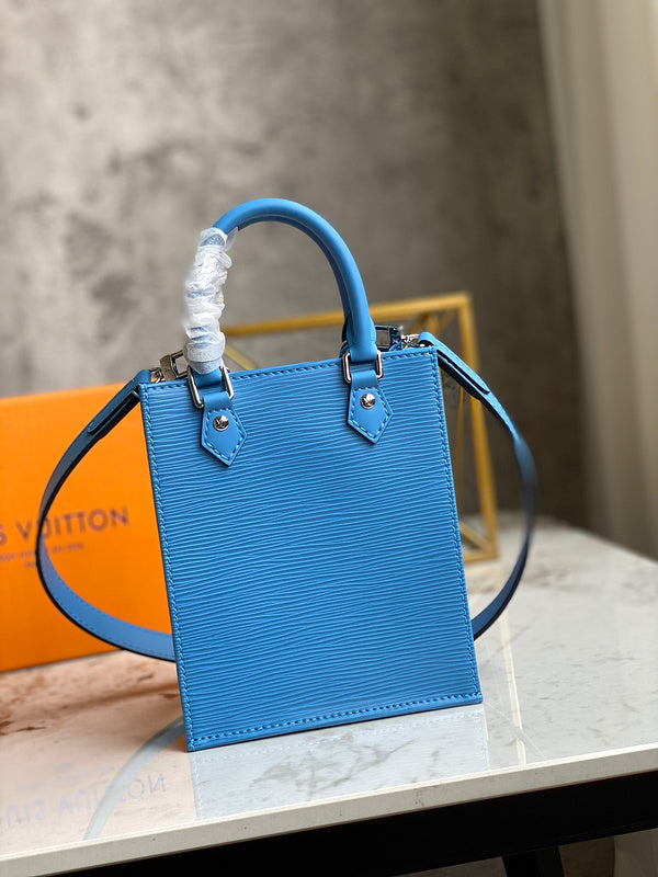 Styled lifestyle shot of modern statement women's handbag – women's everyday handbag
