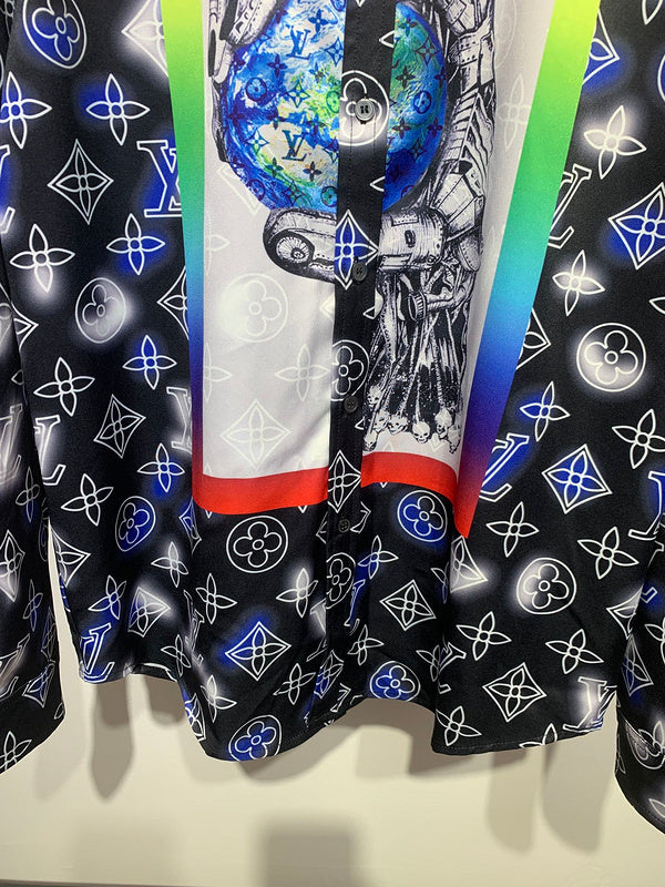 Flat lay presentation of Louis Vuitton cotton t-shirt with signature branding