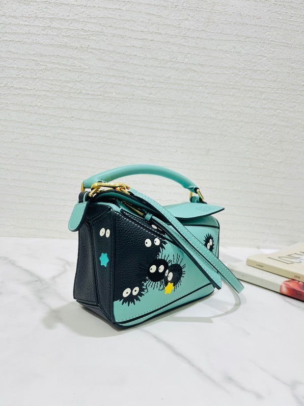 Ziva's Charm handbag – angled view (18cm*11cm*7.5cm)
