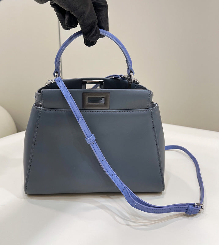 Ziva's Charm handbag – back view (Standard Size)