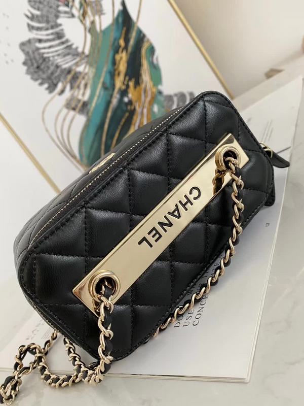 Zivas Charm Effortless Sophistication Fashion Handbag (Everyday Luxury Essential) – Back View