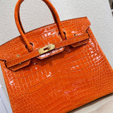  carryall bag close-up of hardware and finish 23