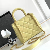Ziva's Charm handbag – close-up view (one versatile size)