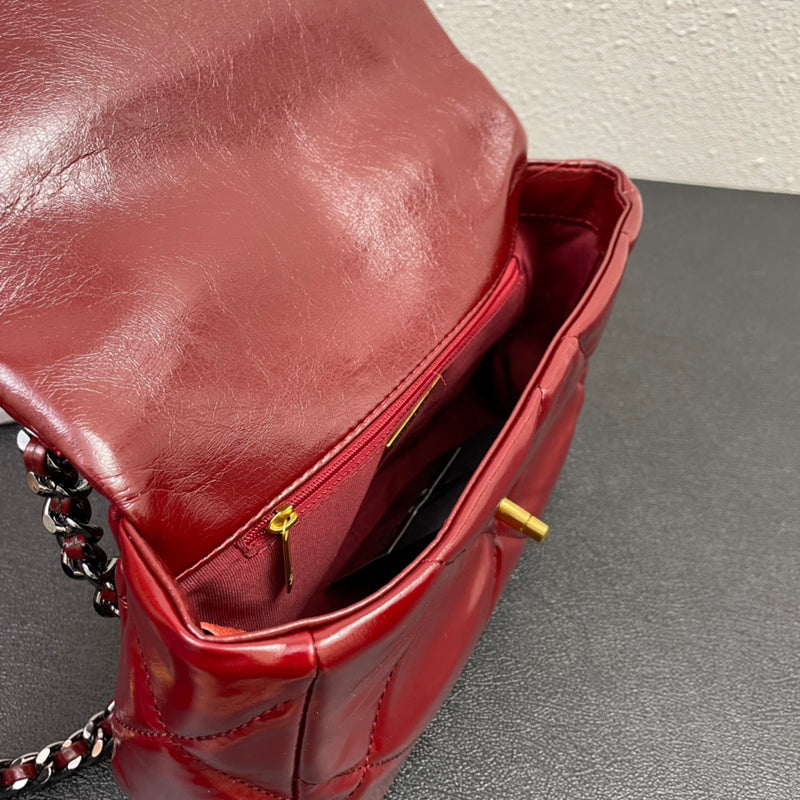  women's handbag, versatile design, view 3