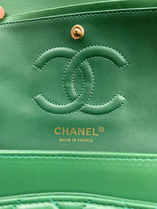 Zivas Charm Modern Edge Designer Handbag (Contemporary Shape Language) – Close-Up Detail