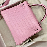  Elegant shopper bag front view 31