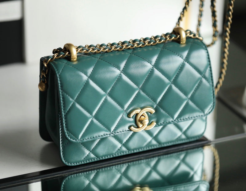  handbag, versatile everyday style, image 1