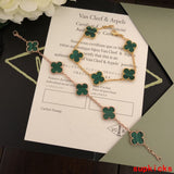 Front view of Van Cleef & Arpels unisex jewelry piece