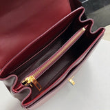 Side profile of premium everyday-luxe women's handbag – women's luxury handbag