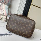  Tailored satchel front view 7