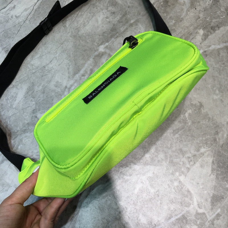 Classic Vegan Leather Handbag - Smooth Faux-Leather Exterior | Women's Everyday Carry Handbag #174 - hardware and detail close-up (image 5) of designer-inspired handbag