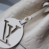 Side profile of structured everyday-luxe women's handbag – women's premium purse