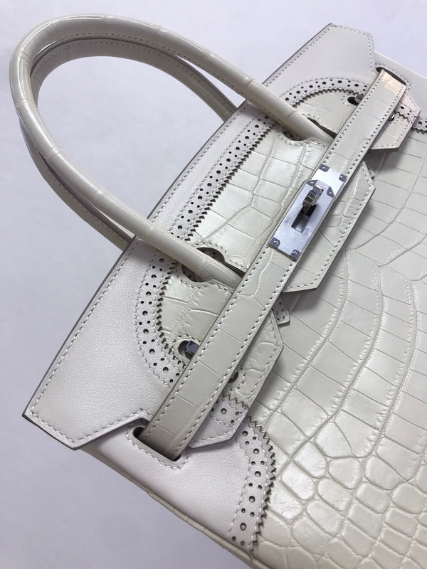 Side view of everyday-ready structured handbag