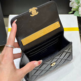  handbag, compact everyday style, image 4