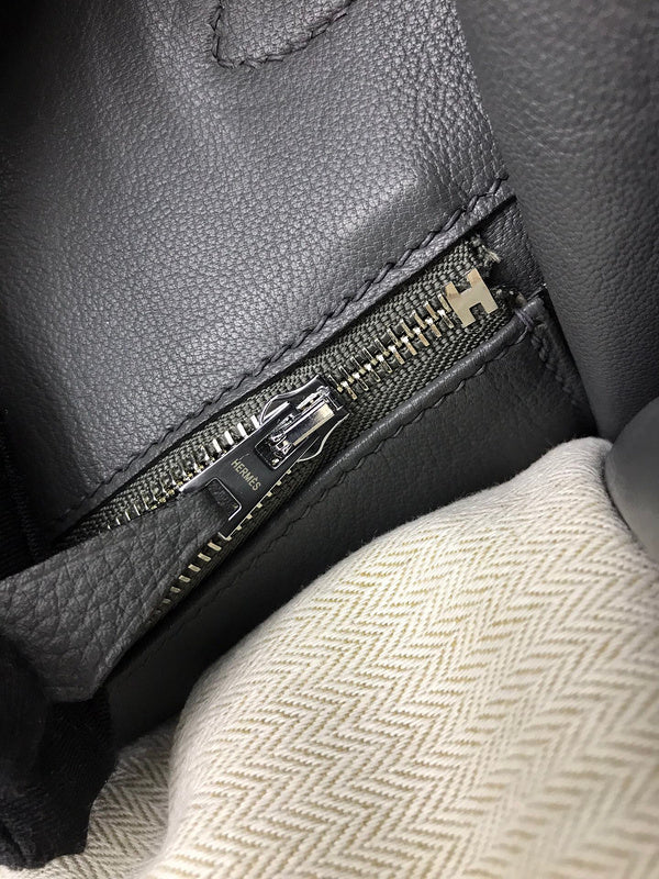 Refined handbag styled for everyday wear