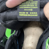 Nike Men's & Women's Luxury Low-Top Trainers — Style 261 angle view