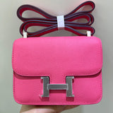 Close-up detail of fluid bag design