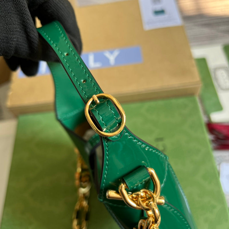 Back view of everyday-luxe modern women's handbag – women's designer-style accessory
