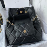  versatile purse view 10