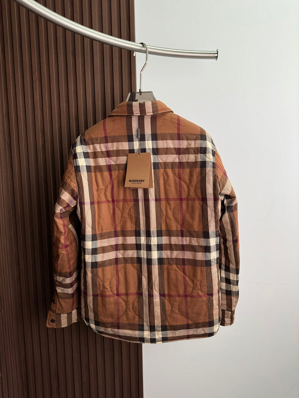 Three-quarter angle view of Burberry luxury piece style No.389