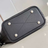Handle and strap detail of sleek modern women's handbag – women's premium purse