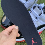 Nike classic monochrome luxury sneakers view 11 retro runner design