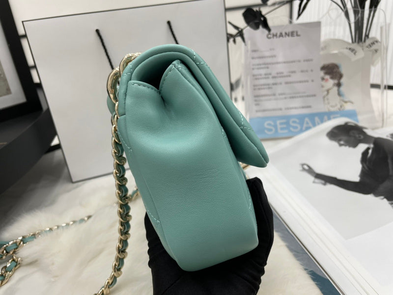  handbag, mid everyday style, image 3
