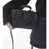  Curated carryall bag front view 13