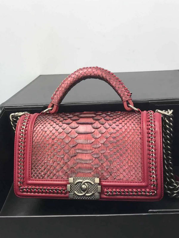  handbag, mid everyday style, image 4