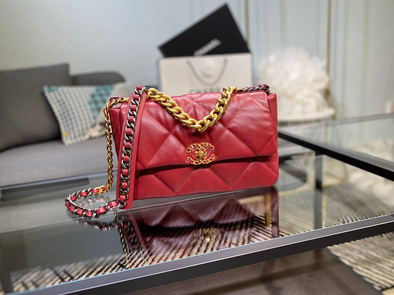 Zivas Charm Effortless Elegance Designer Handbag (Versatile Style Statement) – Angled View