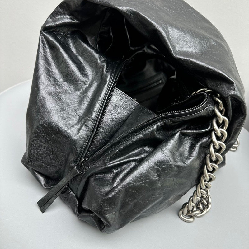 Zivas Charm Polished Finish Fashion Handbag (Polished Everyday Piece) – Close-Up Detail