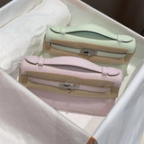  shoulder bag interior and compartment view