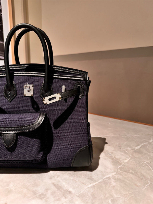 Interior view of sculpted premium bag