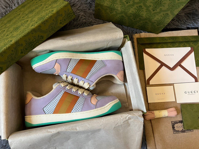 Gucci classic monochrome luxury sneakers view 10 heritage-inspired look