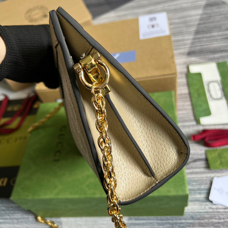 Handle and strap detail of elevated classic women's handbag – women's luxury accessory