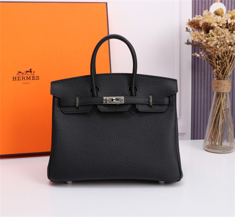 Versatile bag women's premium everyday handbag