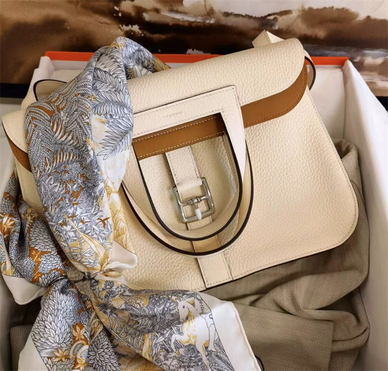  essential shopper bag styled with outfit
