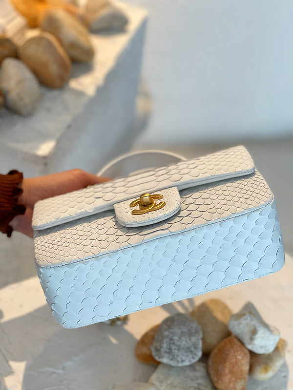  women's handbag, mid design, view 8