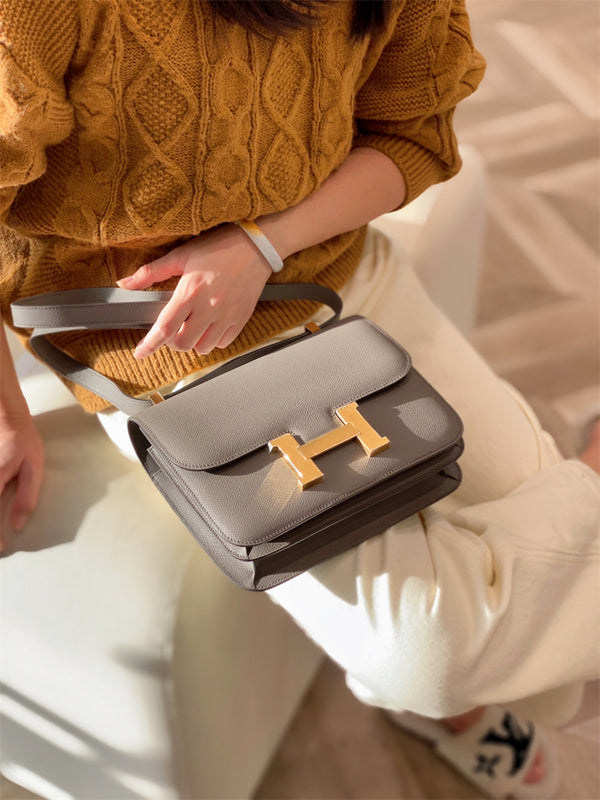 Streamlined bag shown from front angle